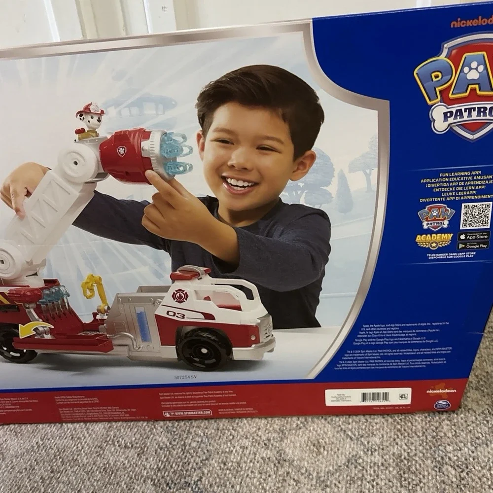 Paw Patrol Fire Rescue Rapid Reload Fire Truck Vehicle with Projectile Launcher